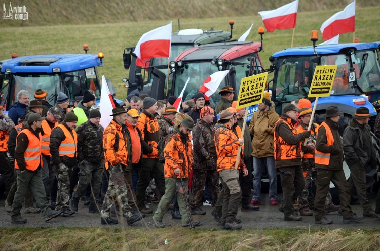 Protest przy A1: rolnicy i myśliwi zablokowali węzeł świerklański.